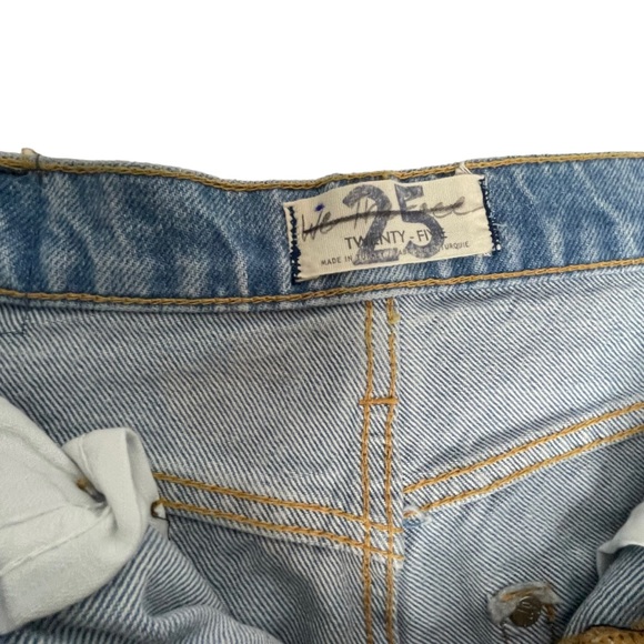 NWOT Free People High-Rise Distressed Tapered Baggy Boyfriend Jeans 25 - Picture 4 of 15